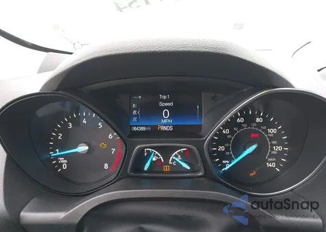 2019 Ford Escape Titanium z USA, uszkodzony, nr VIN 1FMCU9J92KUB65624